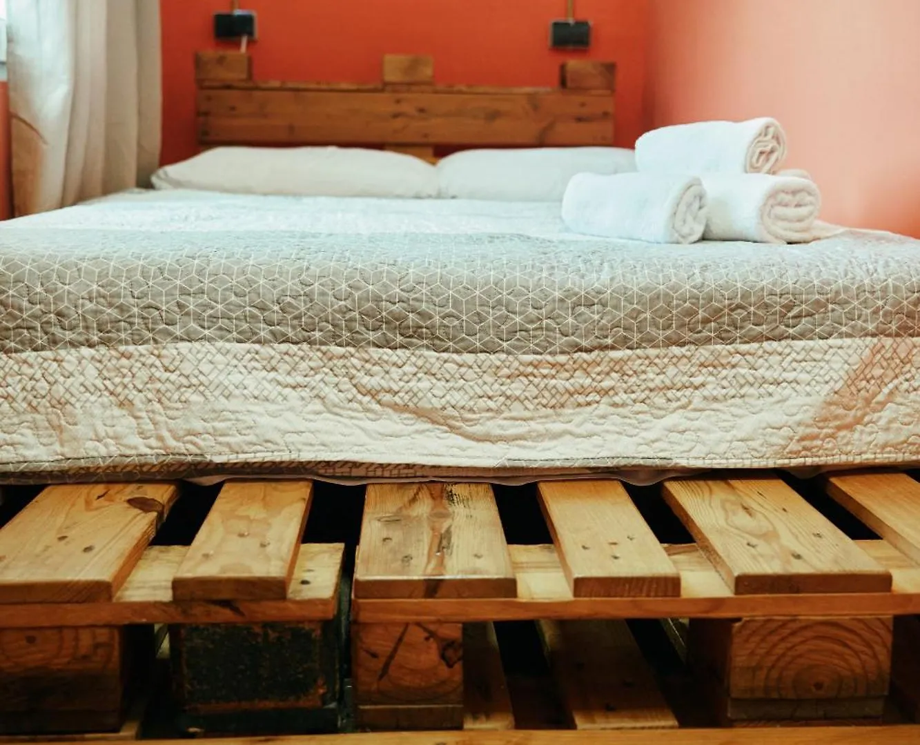 Loft Hostal Group Lloret de Mar