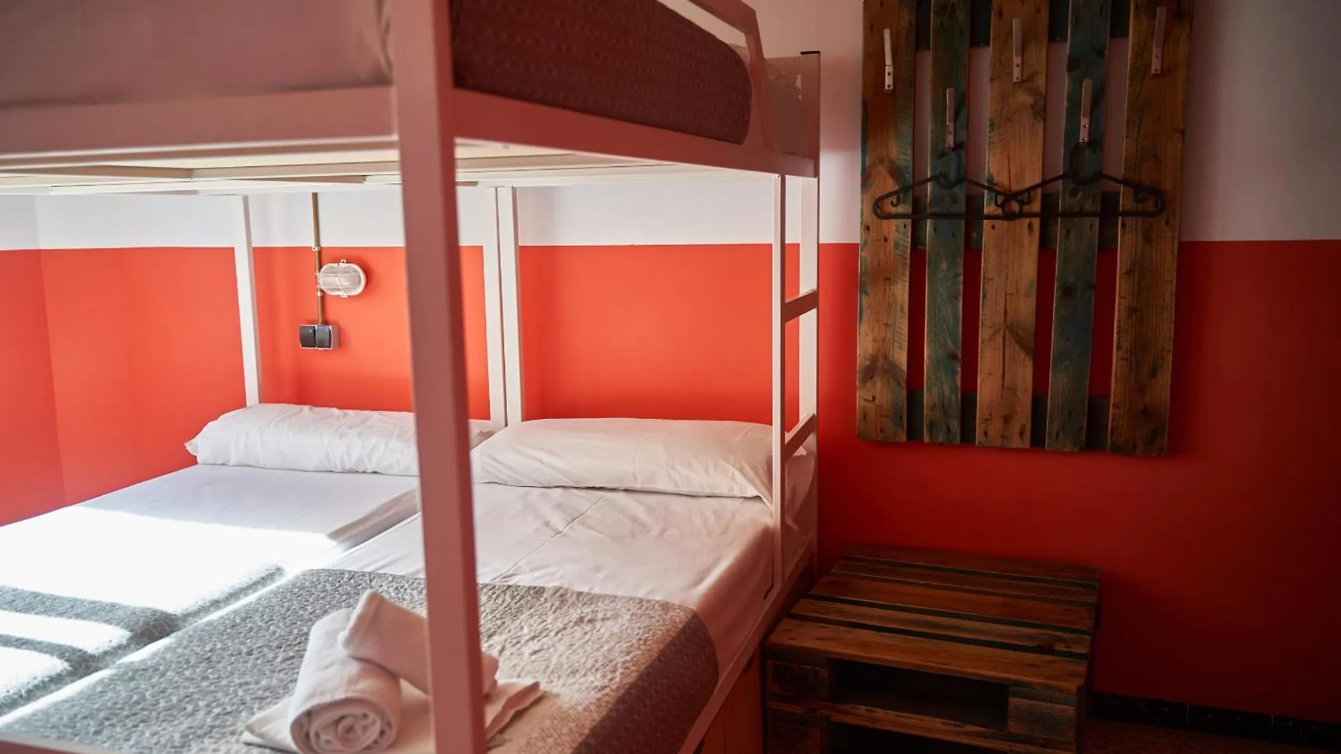 Loft Hostal Group Lloret de Mar Spagna