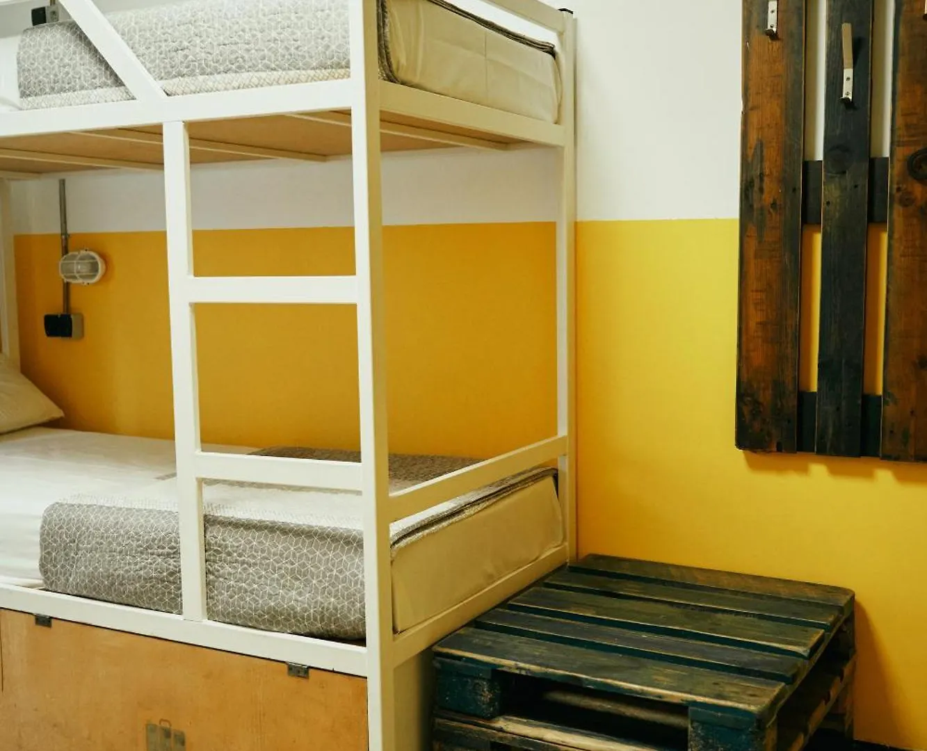 Hostel Loft Hostal Group Lloret de Mar
