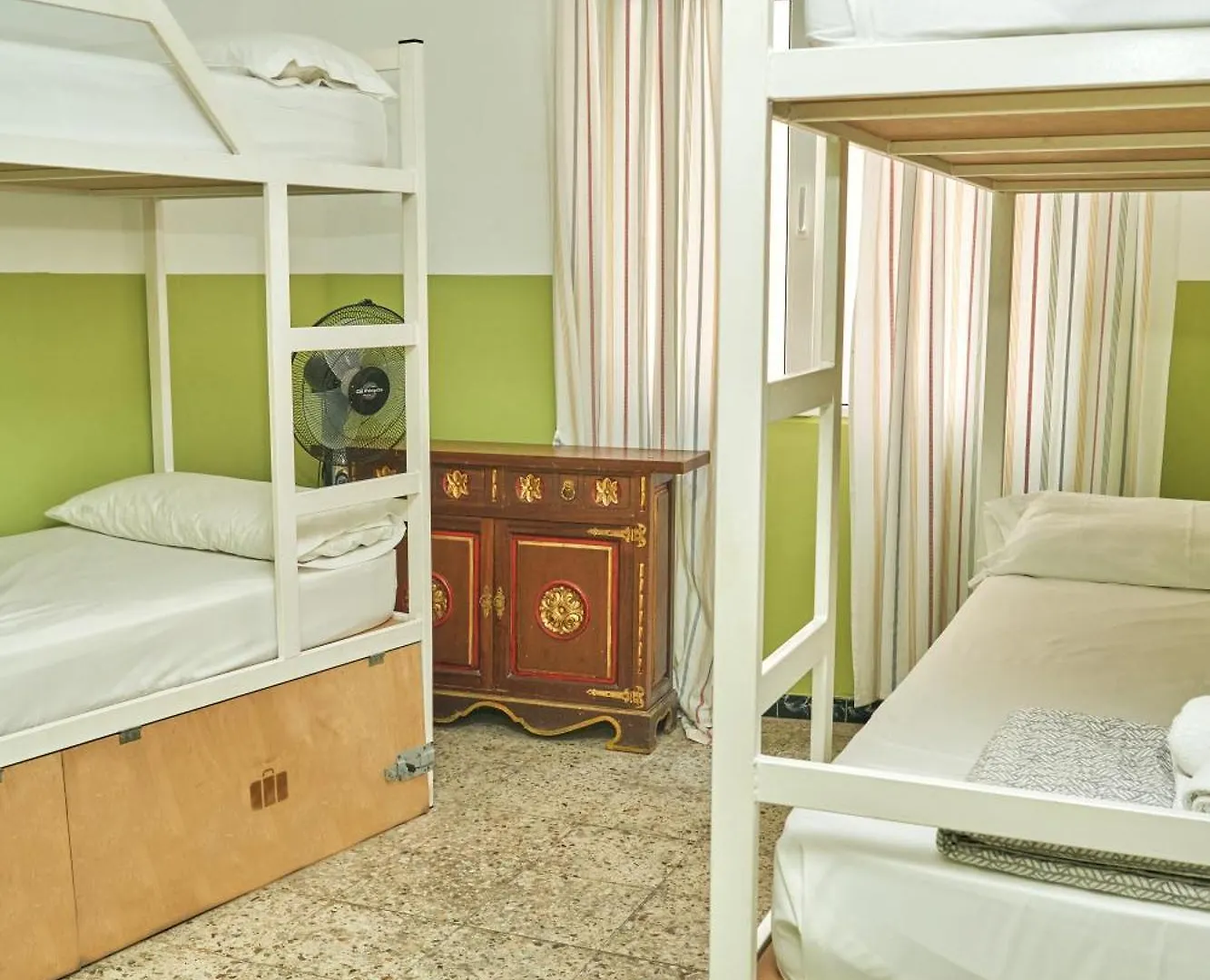 Loft Hostal Group Lloret de Mar Spagna
